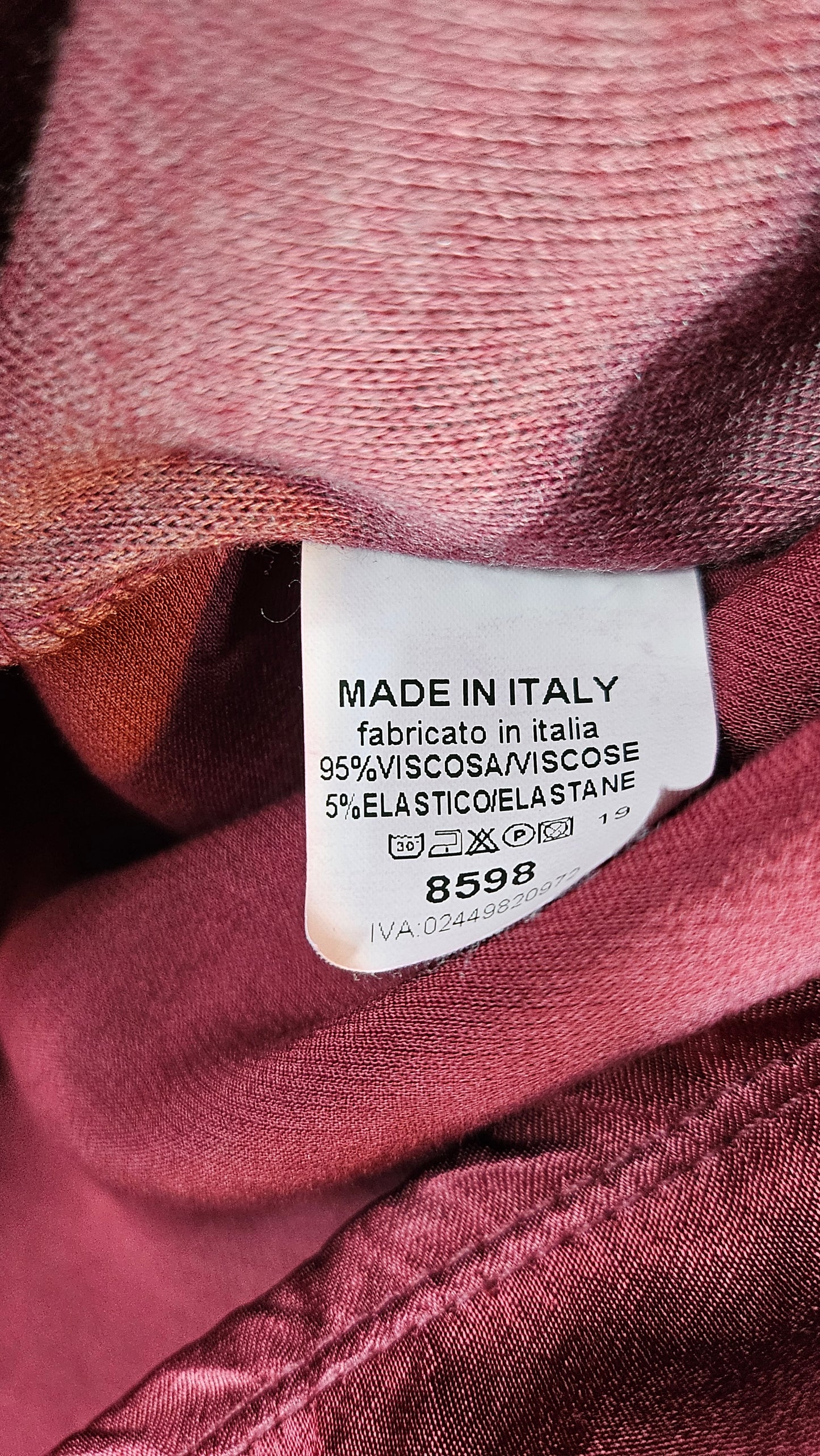 Tshirt bordeaux rot "Two Faces", Gr. onesize 38 bis 42/44 von ISSIMA