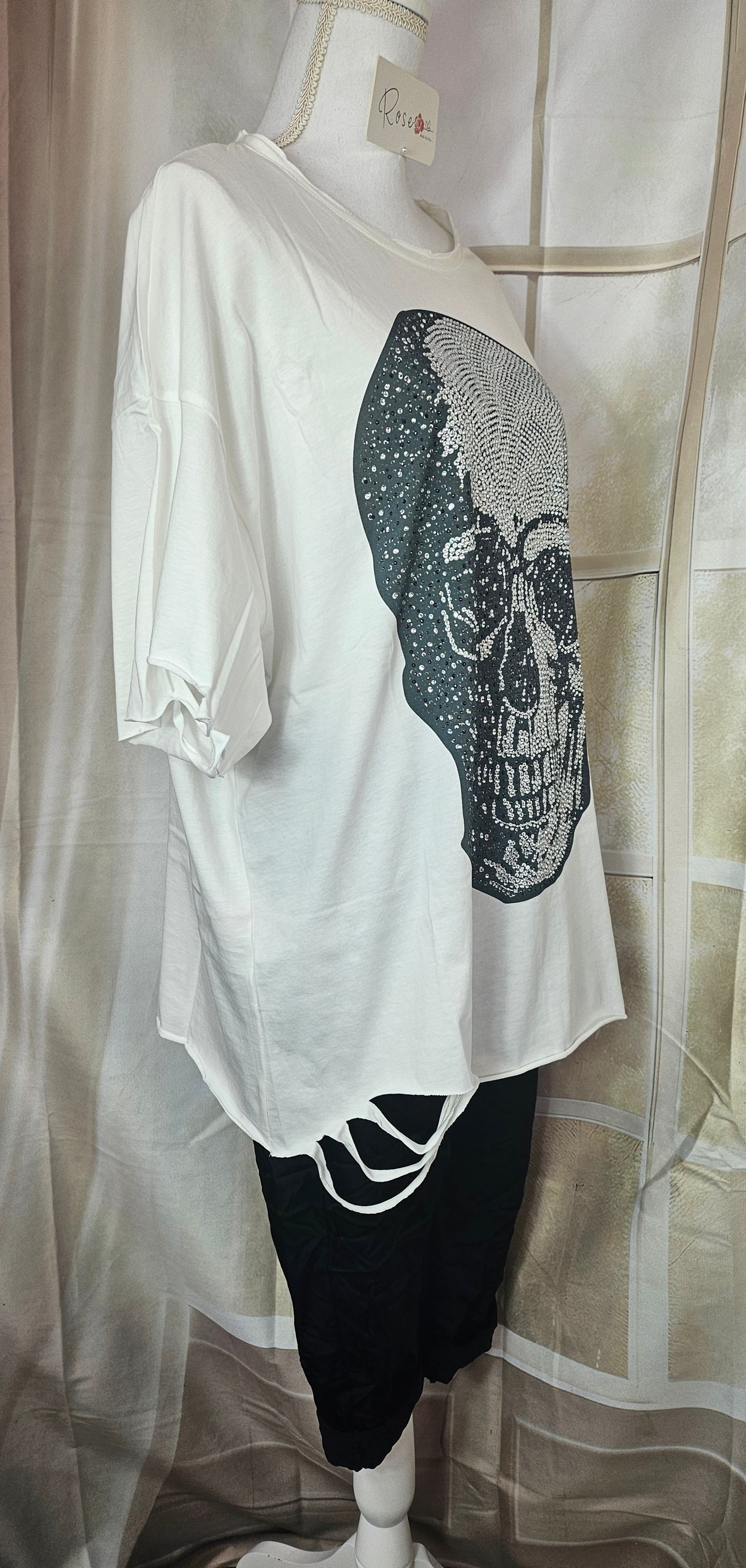 Tshirt wollweiss "Skull", Grösse S/M & L/XL von ROSE
