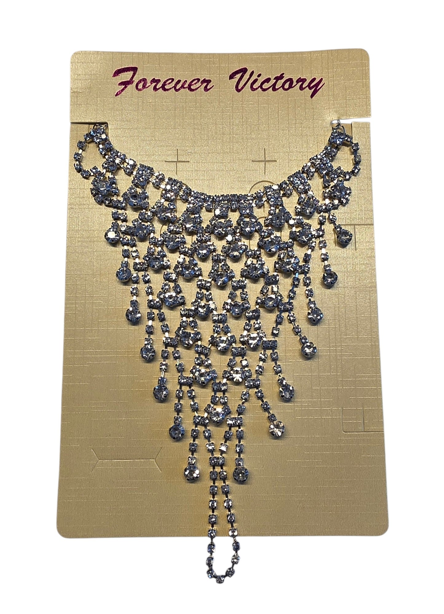 Bijoux de main avec beaucoup de bling bling