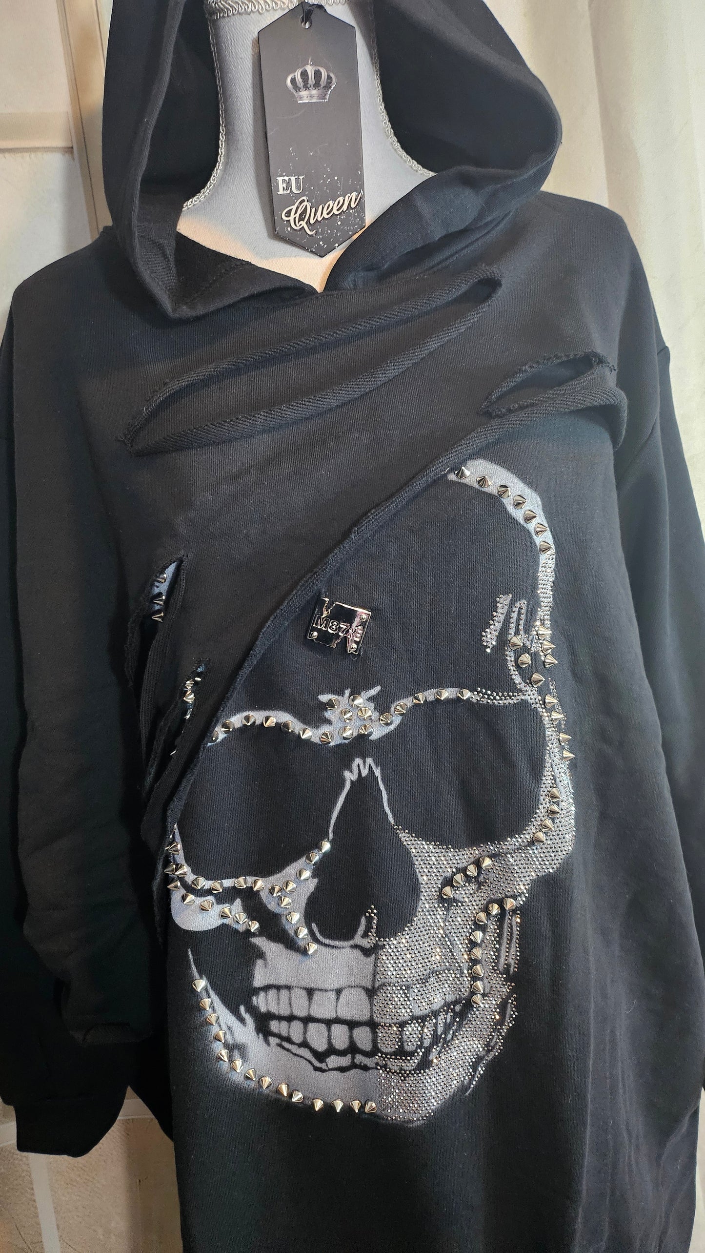 Kapuzenpullover "Skull" schwarz, Grösse S - XL von EU-QUEEN