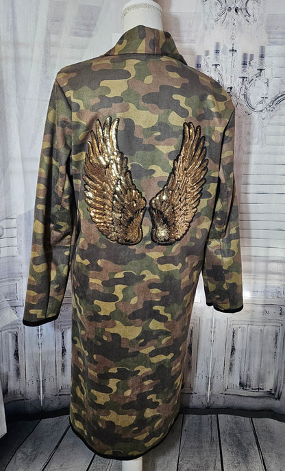 Longblazer camouflage mit Engelsflügeln, Grösse 42/44