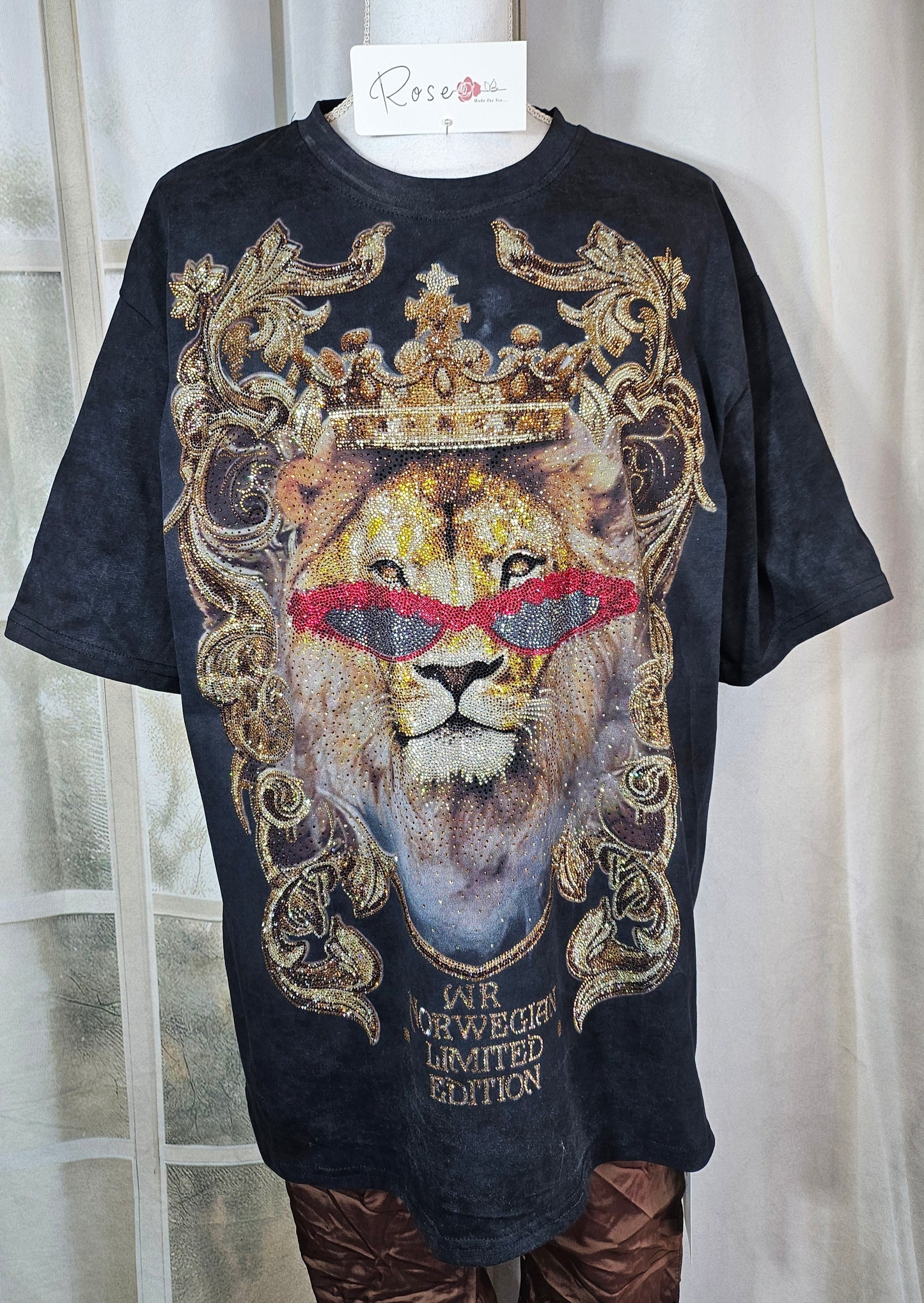 Tshirt schwarz "Lion", Gr. 38 bis 44 von ROSE