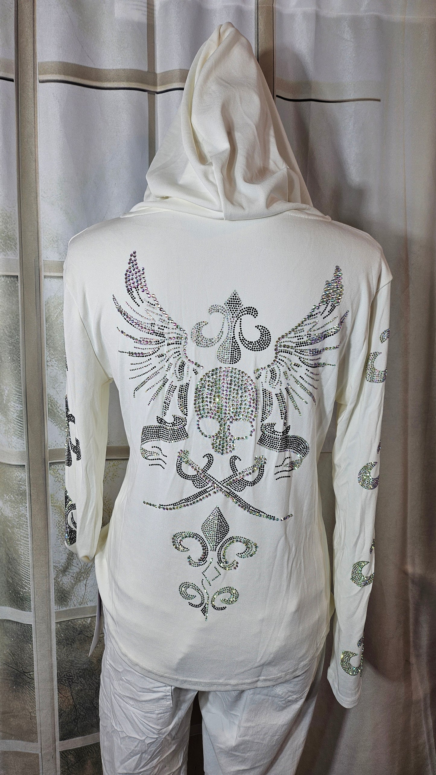 Kapuzensweatshirt "Skull mit Wings", onesize bis 42 von ROSE