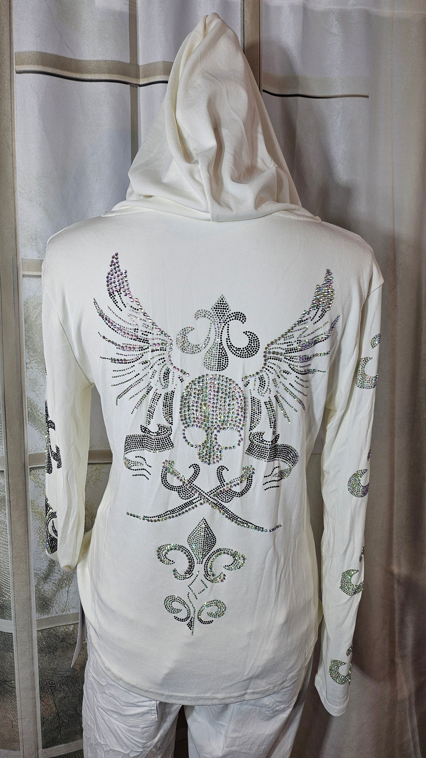 Kapuzensweatshirt "Skull mit Wings", onesize bis 42 von ROSE
