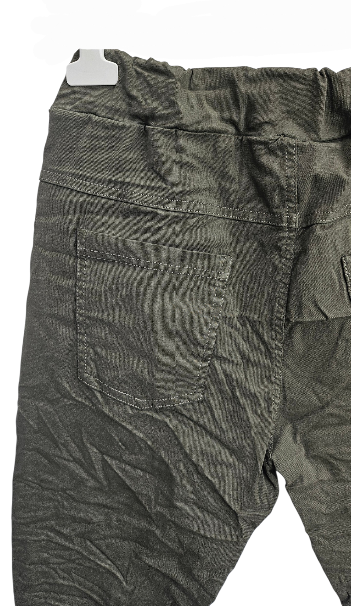 Stretchhose matt, dunkel militärgrün, onesize 38 bis 42/44 von ISSIMA