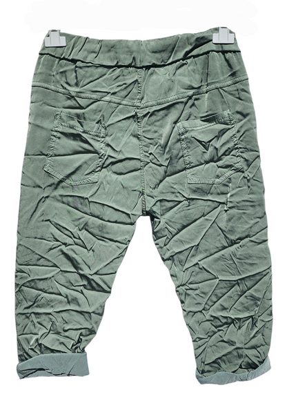 3/4 Shiny-Stretchhose, militärgrün, Grösse onesize 38 bis 42 (knappe 44) von ISSIMA