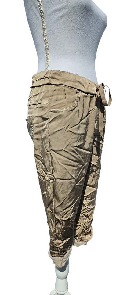 3/4 Shiny-Stretchhose, gold, Grösse onesize 38 bis 42 (knappe 44) von ISSIMA