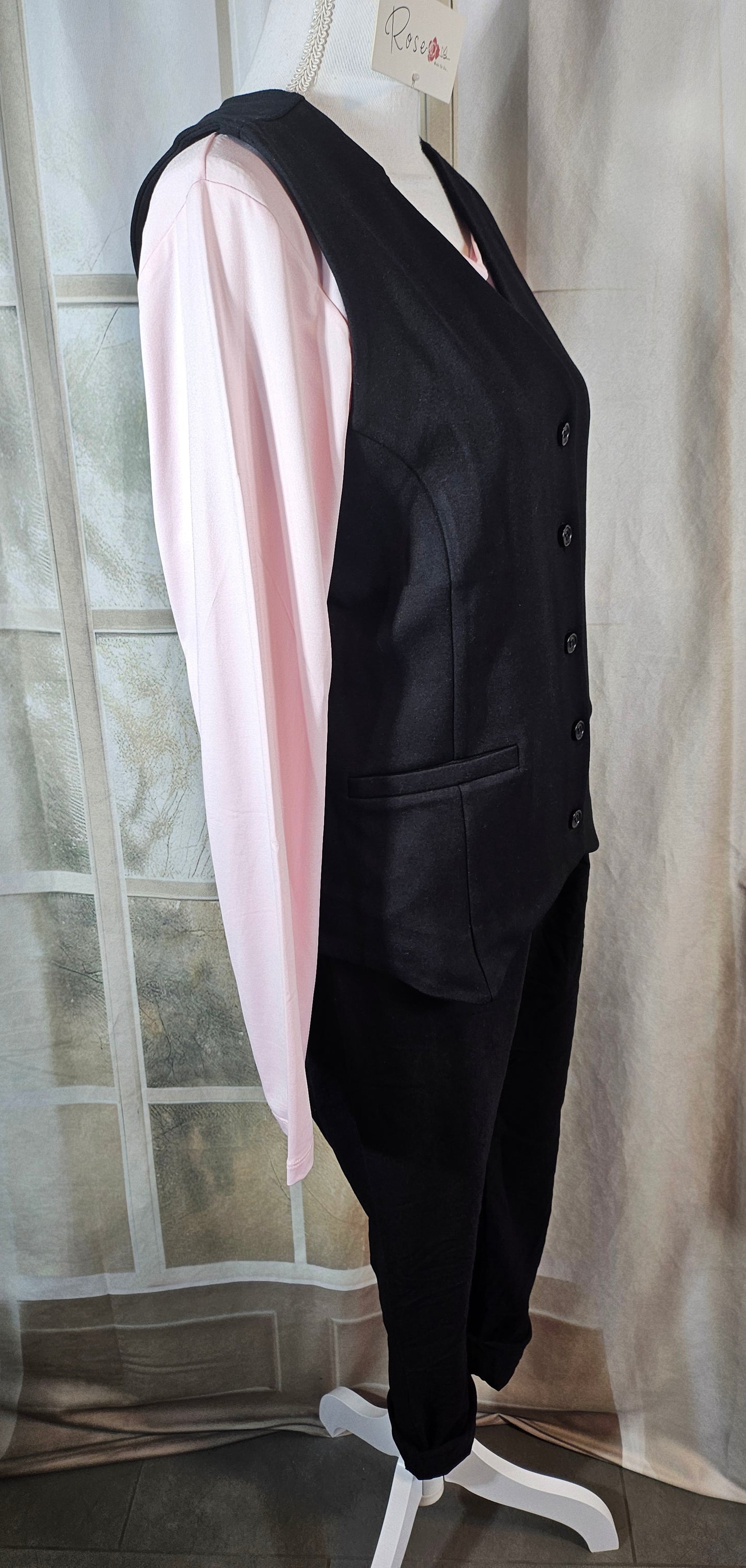 Weste/Gilet schwarz, Grösse S/M & M/L von ROSE