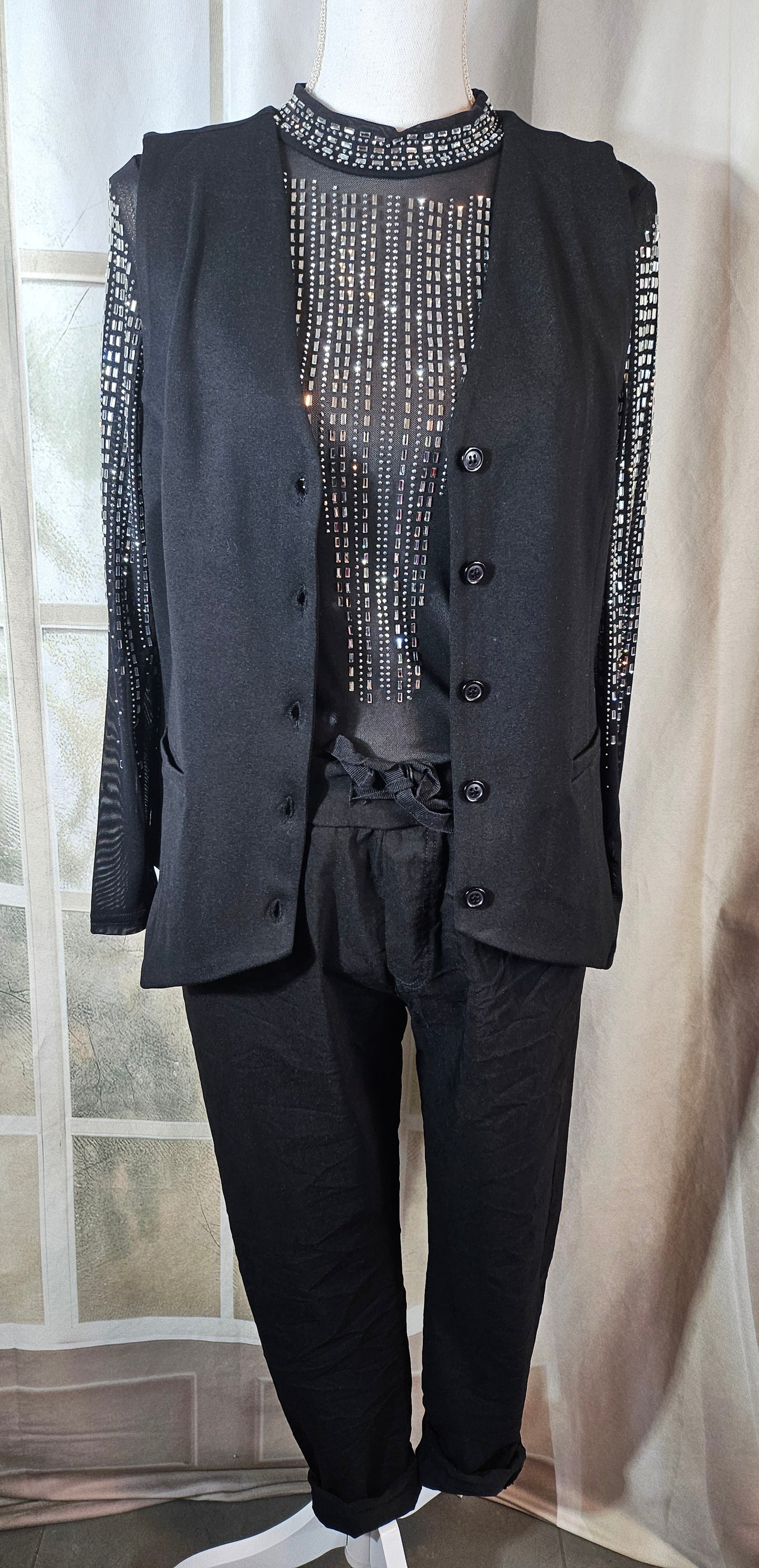 Weste/Gilet schwarz, Grösse S/M & M/L von ROSE