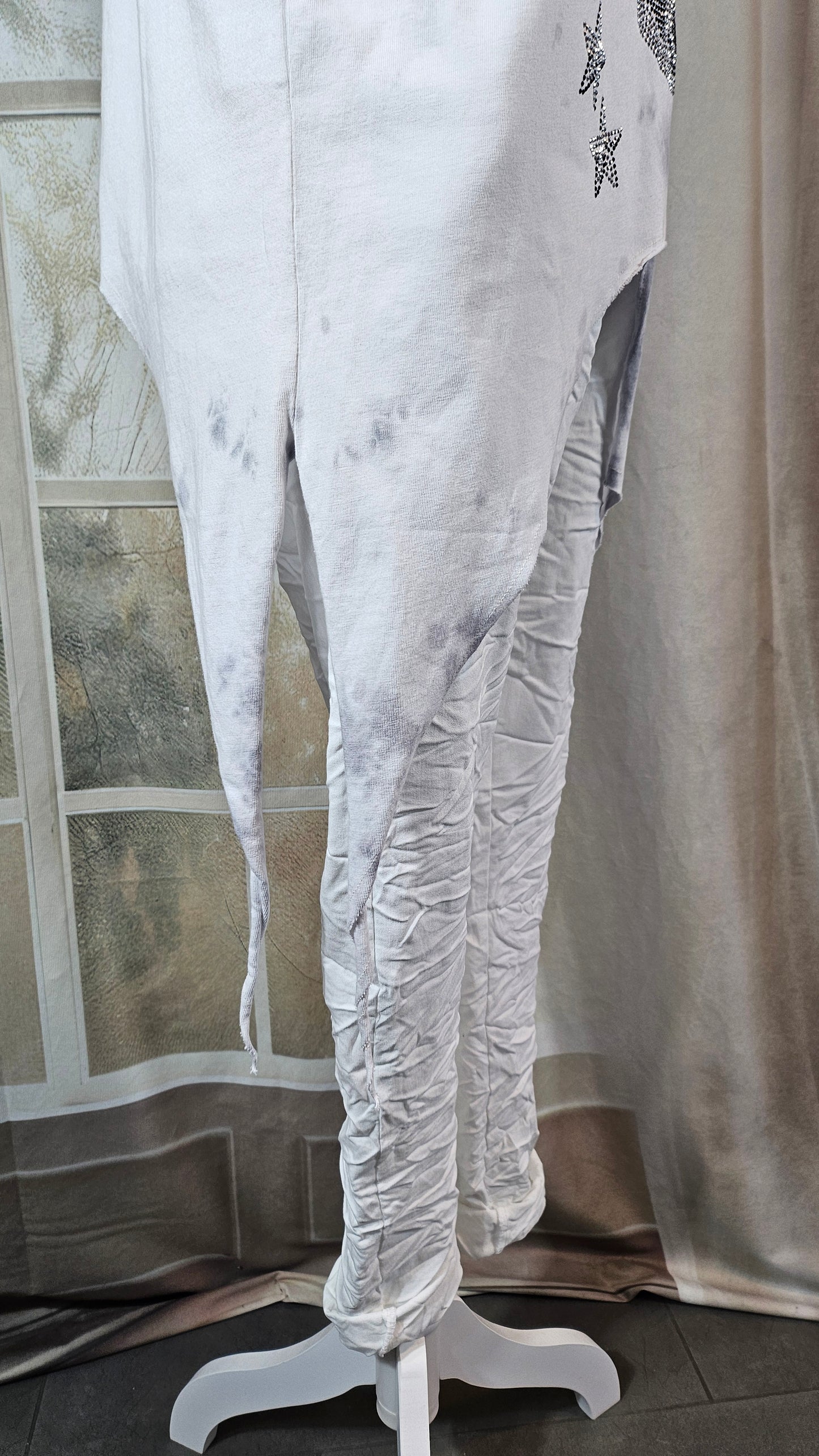 Tshirt grau/weiss "Skull", Grösse S, M, L & XL von EU-QUEEN