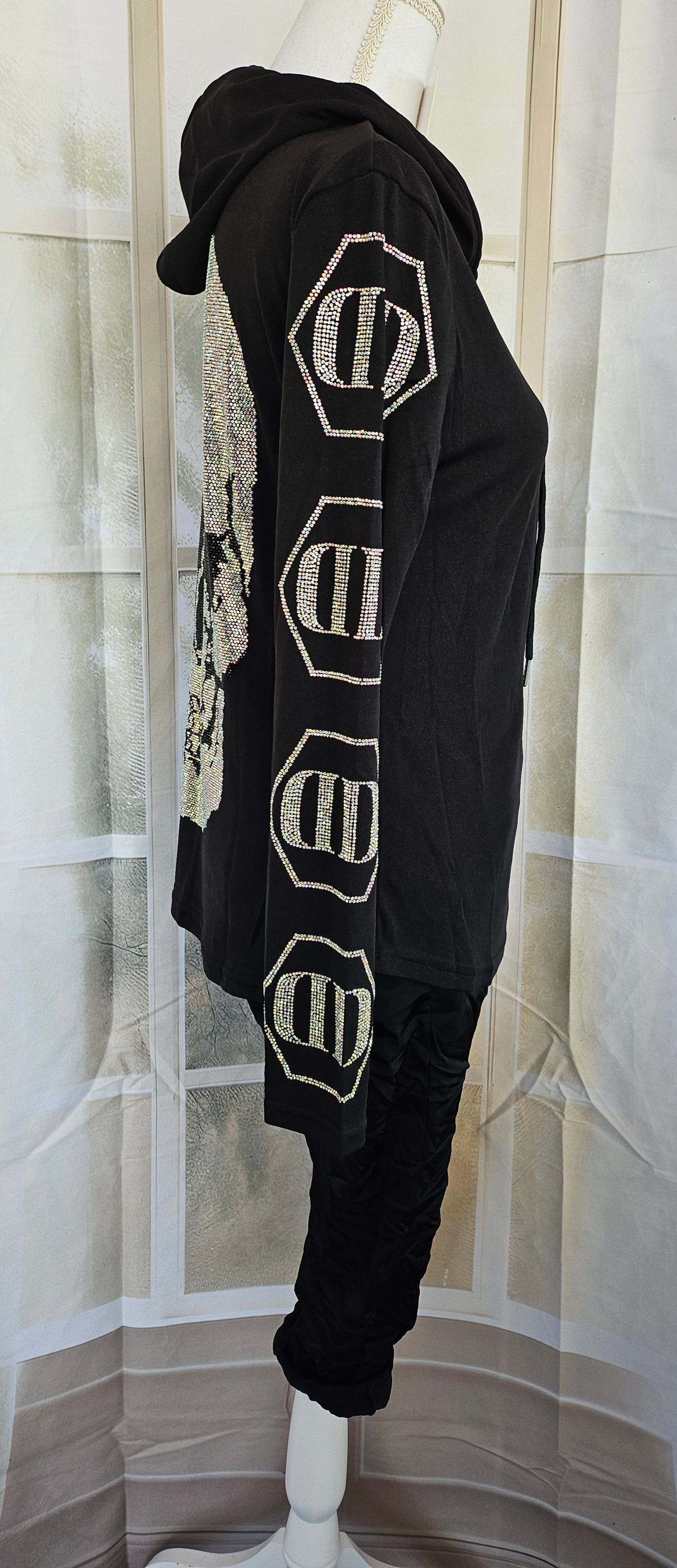 Kapuzensweatshirt "Skull", onesize bis 42 von ROSE