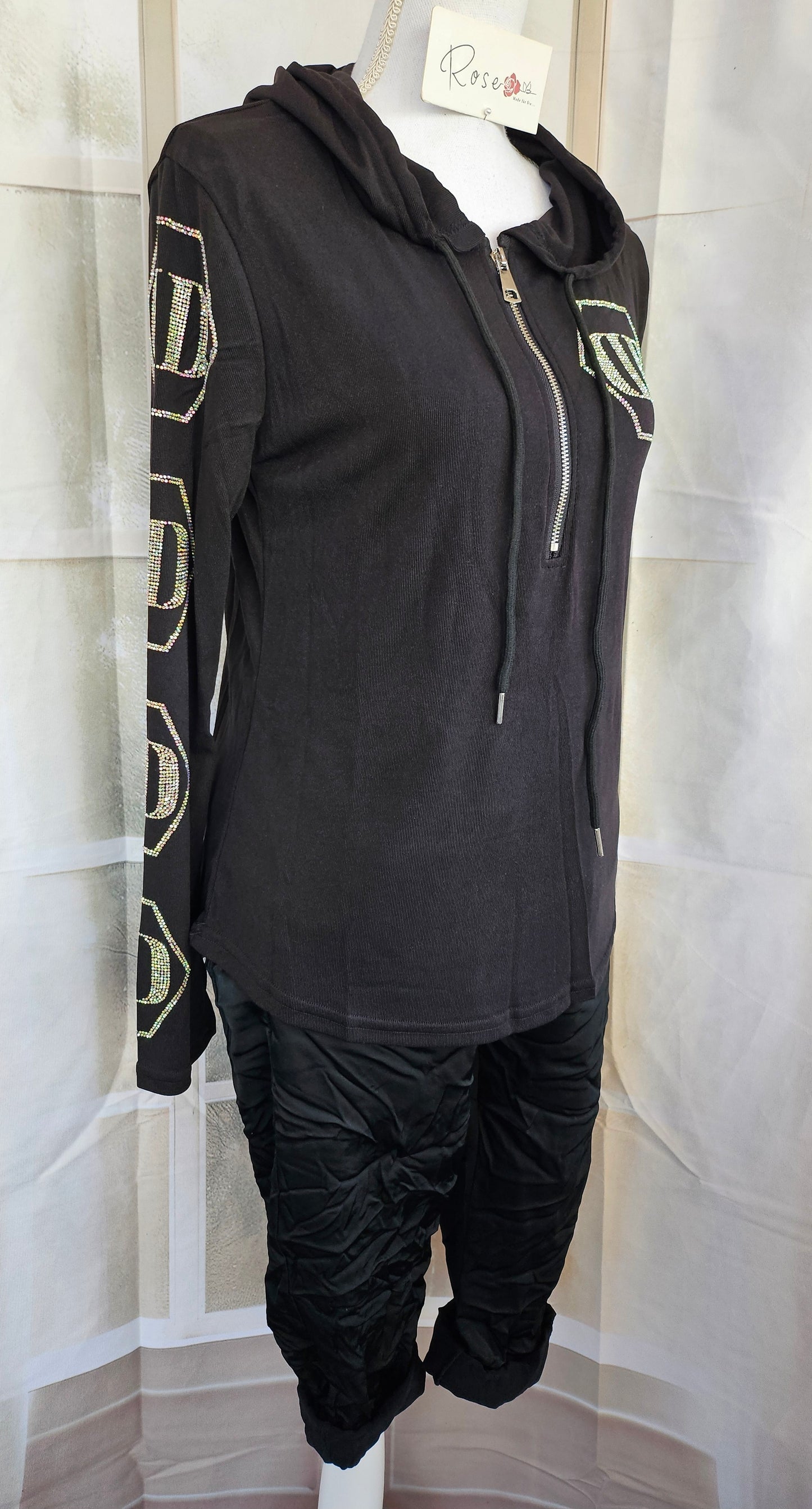 Kapuzensweatshirt "Skull", onesize bis 42 von ROSE