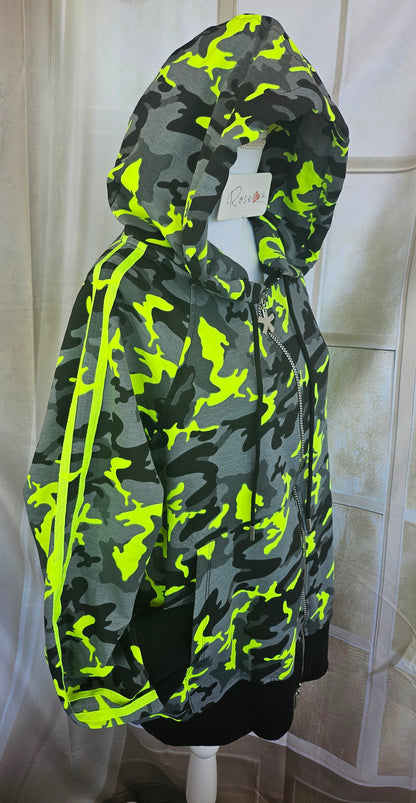 Sweatjacke "Sleepy Zebra", Grösse onesize 38 bis 44/46 von ROSE