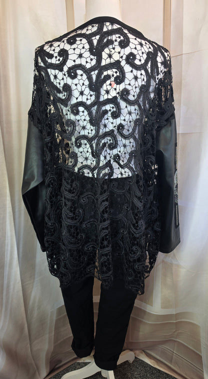 Bluse "Skull", Grösse onesize 38 - 44/46 von ROSE