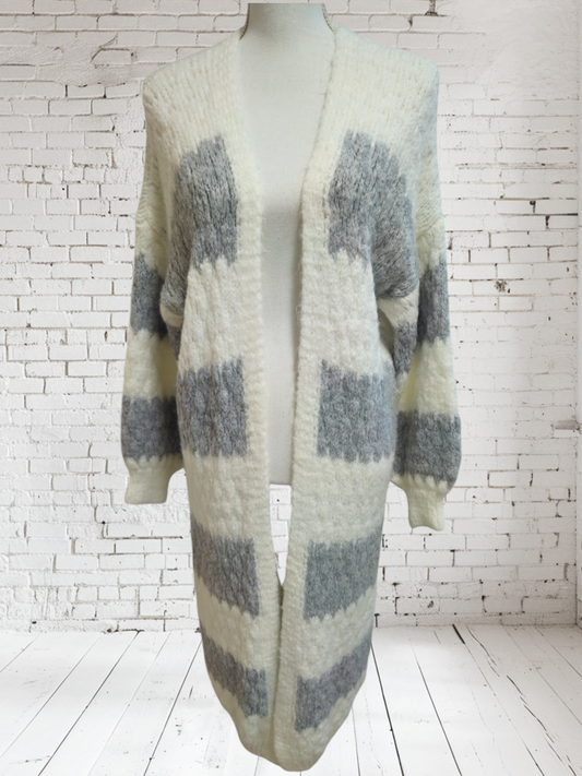 Strickjacke lang grau-weiss, Onesize bis 42