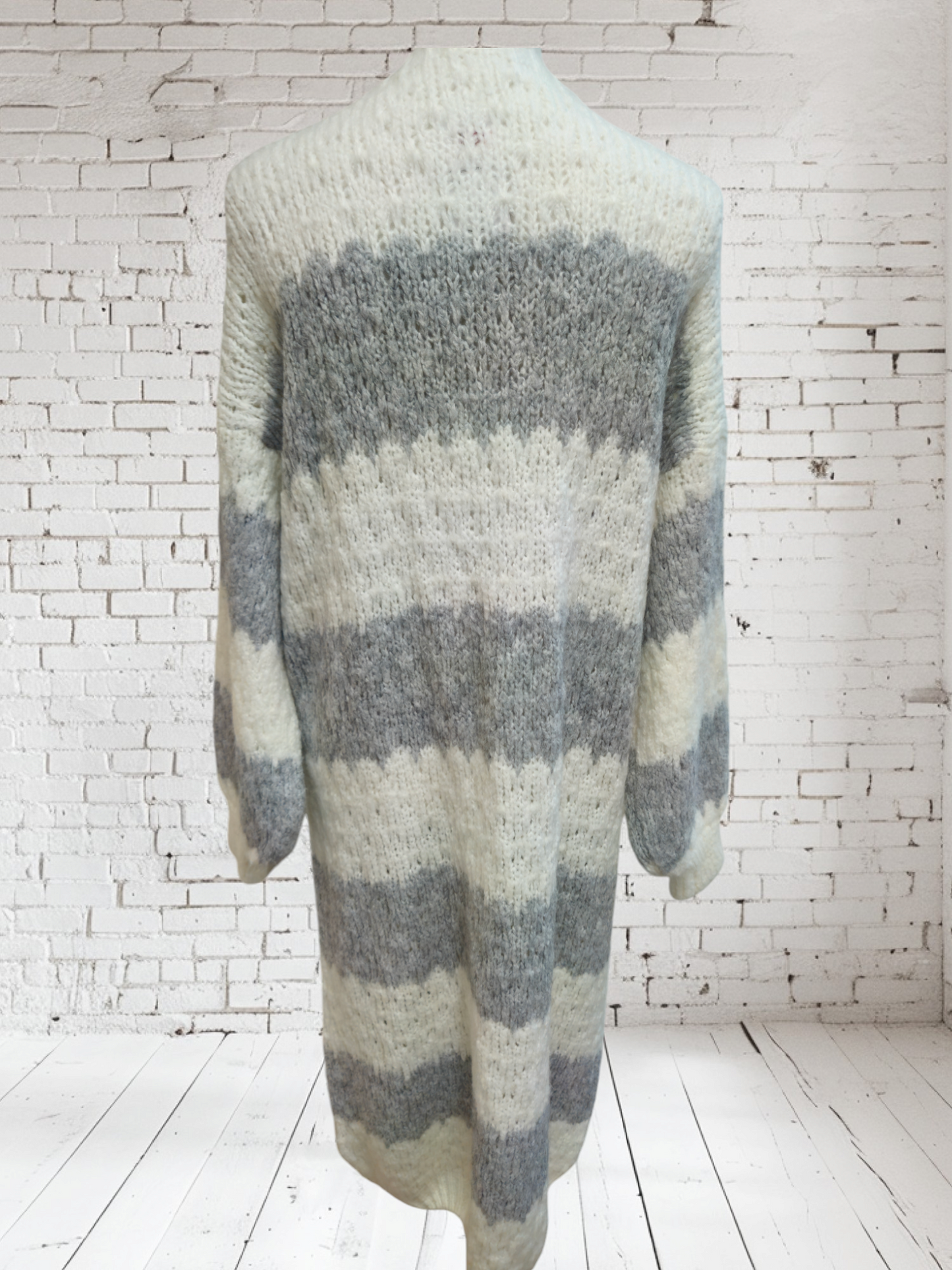 Strickjacke lang grau-weiss, Onesize bis 42