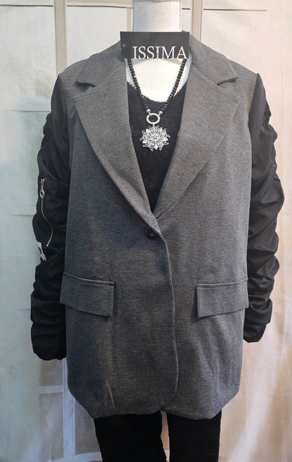 Blazer gris/noir à manches volantées, taille 40/42 de ISSIMA
